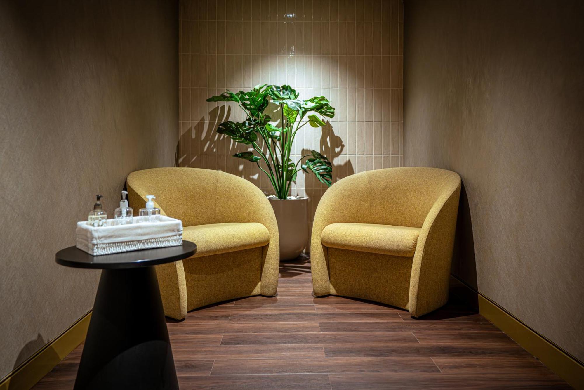 Auhotel -Zayed International Airport-Located In Transit Area -Onwards Boarding Pass Required Abu Dabi Exterior foto